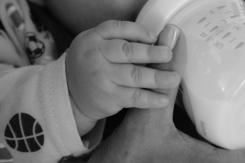 Understanding Infant Reflux: Is Your Baby’s Spit-Up Just Messy… Or Something More?