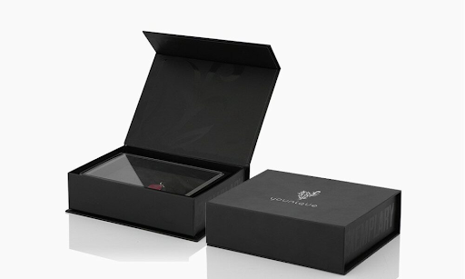 Magnetic Closure Boxes